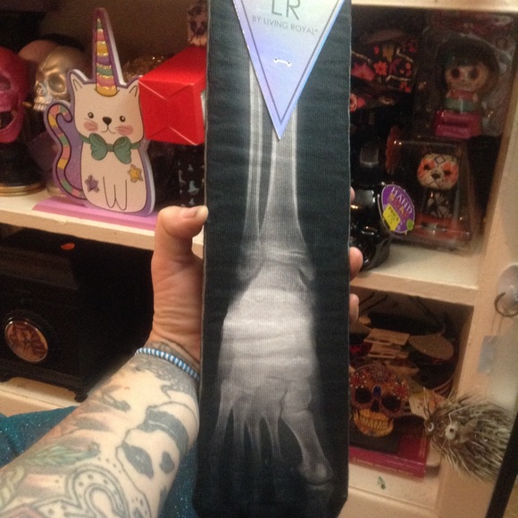 Gothic Skeleton knee socks - Picture 2 of 3